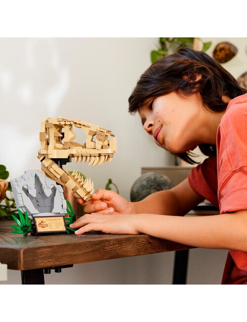 LEGO Jurassic World Dinosaur Fossils: T-Rex Skull, 76964 product photo View 08 L