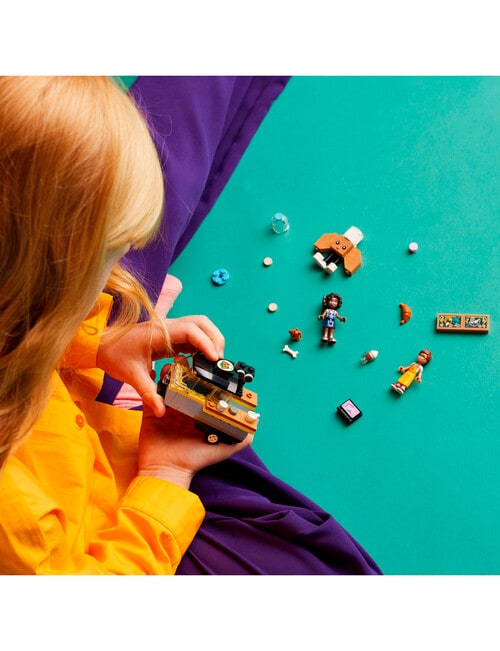 LEGO Friends Mobile Bakery Food Cart, 42606 product photo View 04 L