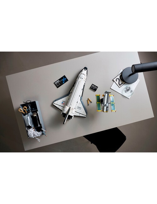 Lego Icons NASA Space Shuttle Discovery, 10283 product photo View 10 L