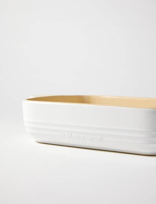 Baccarat Le Connoisseur Square Baker, 24cm, White product photo View 03 L