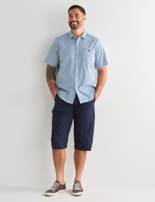 Line 7 Bentley 3/4 Pants, Navy product photo View 03 L