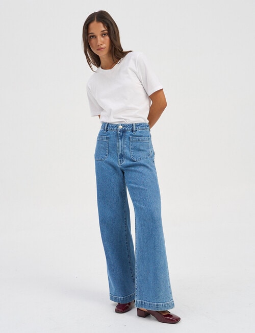 ONLY Victoria Pocket Flared Jean, Mid Blue product photo