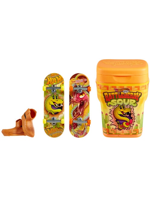 Hot Wheels Skate Gumball Box, Assorted product photo View 06 L