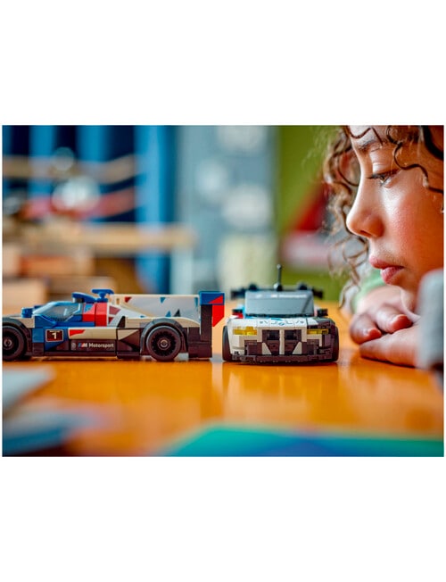LEGO Speed Champions Speed Champions BMW M4 GT3 & BMW M Hybrid V8 Race Cars, 76922 product photo View 11 L