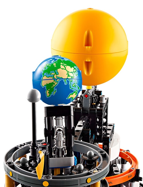 LEGO Technic Planet Earth and Moon in Orbit, 42179 product photo View 05 L
