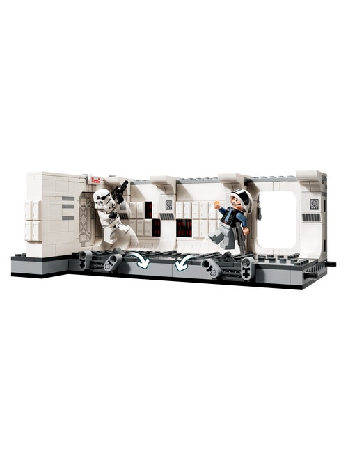 LEGO Star Wars Boarding the Tantive IV, 75387 product photo View 04 L