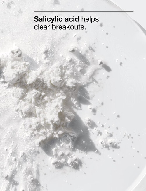 Clinique Anti-Blemish Solutions Makeup product photo View 05 L