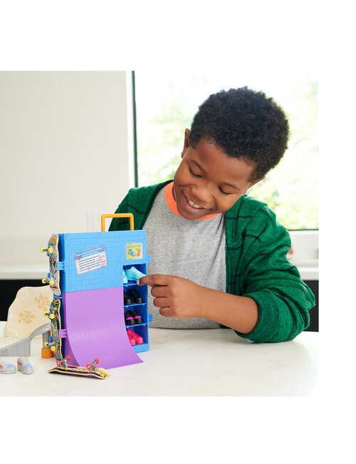 Hot Wheels Skate Tony Hawk Cereal Skate Bowl Fingerboard Set product photo View 10 L