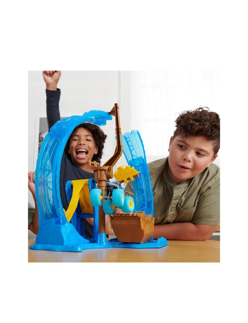 Monster Jam 1:64 Megalodon's Loop of Doom Playset product photo View 07 L