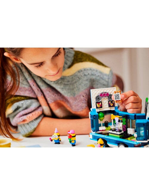 LEGO Minions Minions' Music Party Bus ,75581 product photo View 09 L