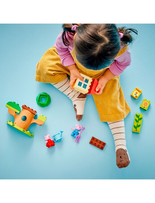 LEGO DUPLO Peppa Pig Garden and Tree House, 10431 product photo View 05 L