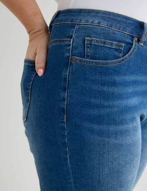 Denim Republic Curve Knee Length Shorts, Mid Wash product photo View 05 L