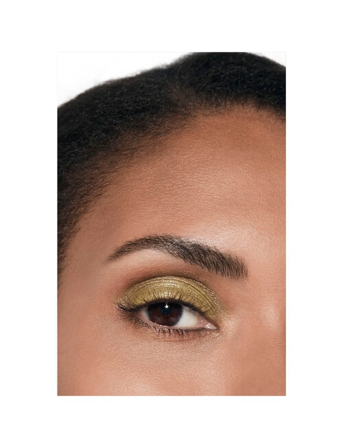 CHANEL OMBRE ESSENTIELLE Multi-Use Longwearing Eyeshadow product photo View 07 L