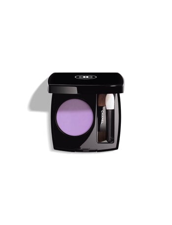 CHANEL OMBRE ESSENTIELLE Multi-Use Longwearing Eyeshadow product photo