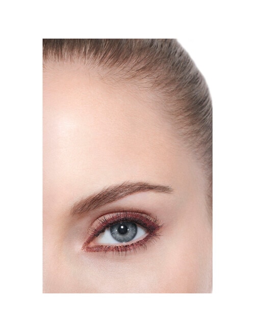 CHANEL OMBRE ESSENTIELLE Multi-Use Longwearing Eyeshadow product photo View 05 L