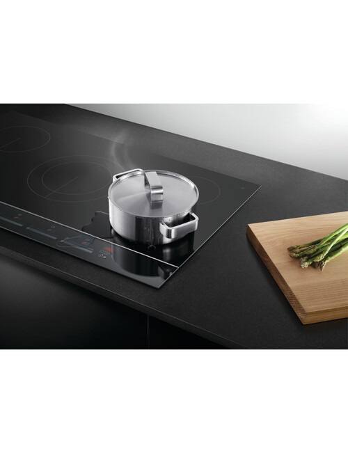 Fisher & Paykel 4-Zone Induction 60cm Cooktop, CI604CTPB1 product photo View 04 L