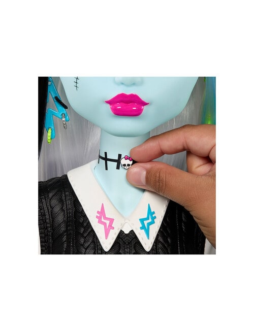 Monster High Frankie Stein Styling Head Playset product photo View 06 L