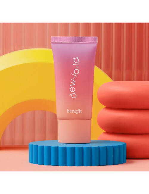 benefit Liquid glow Liquid Highlighter, Nova product photo View 11 L