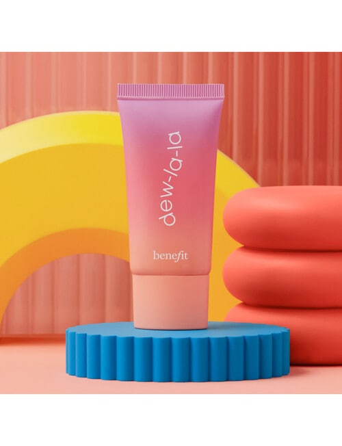 benefit Liquid glow Liquid Highlighter, Comet product photo View 11 L