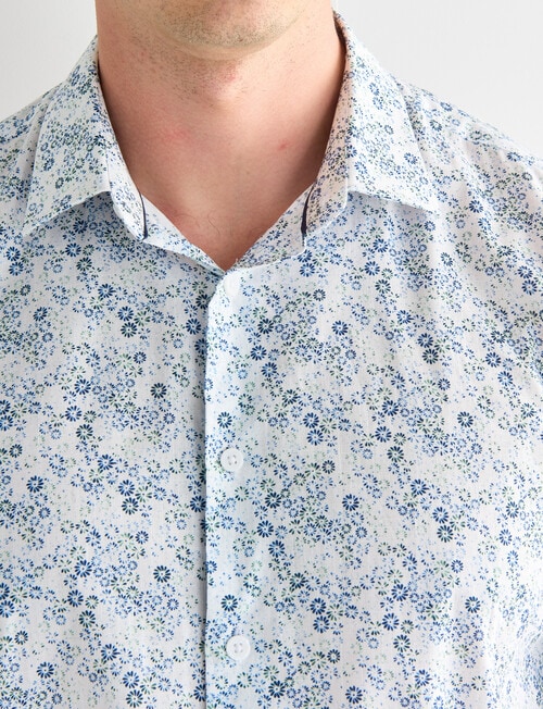 L+L Ayda Ditsy Printed Shirt, White & Blue product photo View 04 L