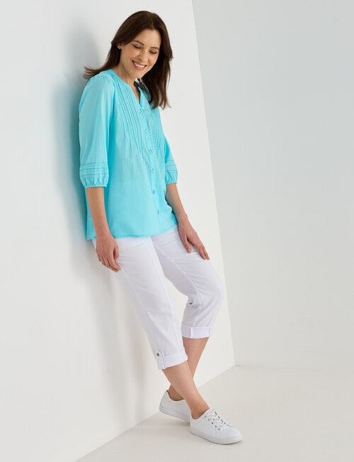 Line 7 Bermuda Capri Pant, White product photo View 03 L