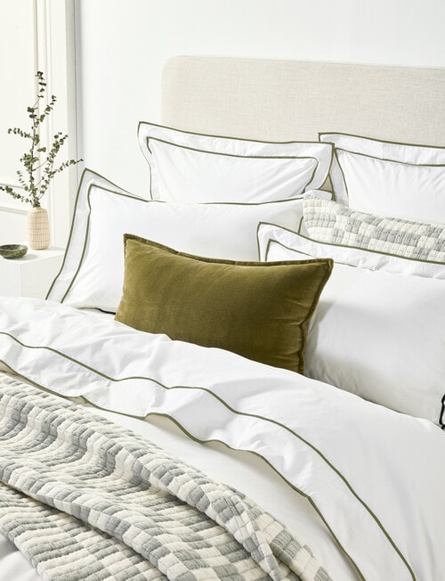 Domani Hotel Lusso Duvet Cover Set product photo