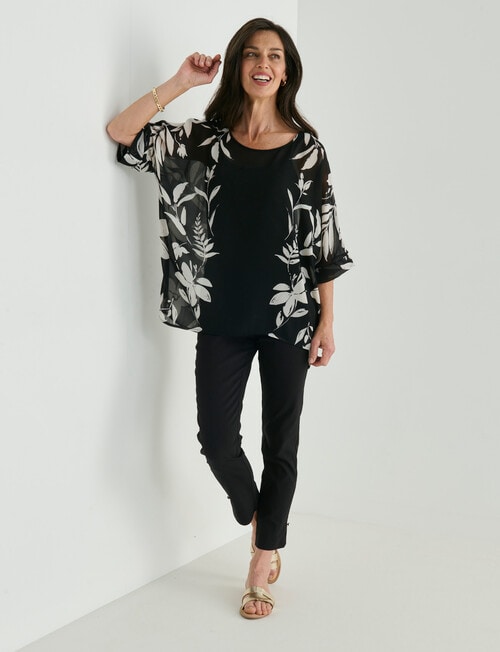 Ella J Leaf Print Drapey Top, Black product photo View 03 L