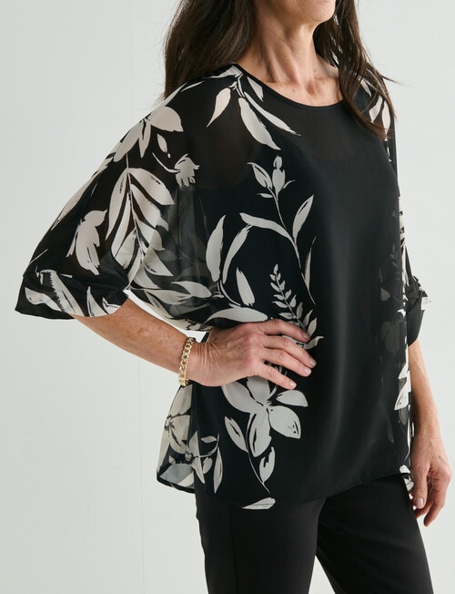 Ella J Leaf Print Drapey Top, Black product photo View 04 L