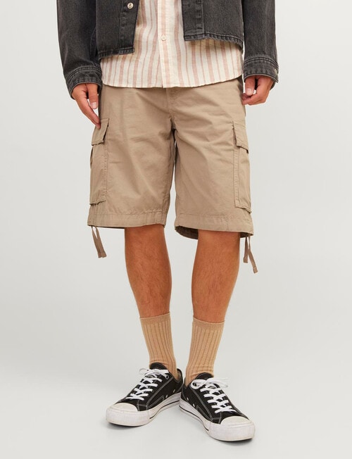 Jack & Jones Cole Tucker Cargo Short, Dune product photo