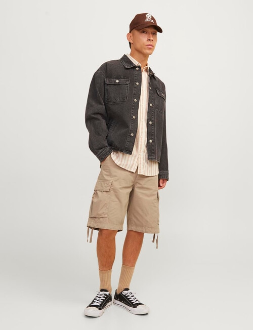 Jack & Jones Cole Tucker Cargo Short, Dune product photo View 02 L