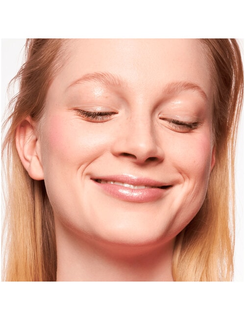 Essence Natural Matte Mousse Foundation product photo View 05 L