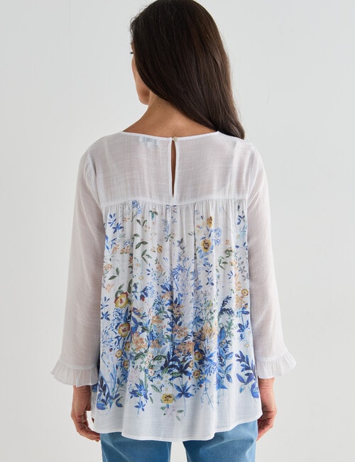 Ella J Ruffle 3 & 4 Sleeve Border Print Top, Sage Print product photo View 02 L