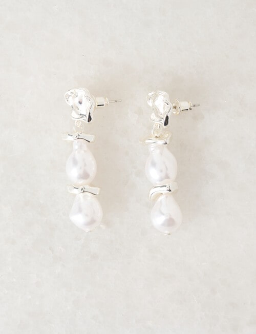 Whistle Accessories Molten Pearl Dangle Earrings, Silver Tone product photo