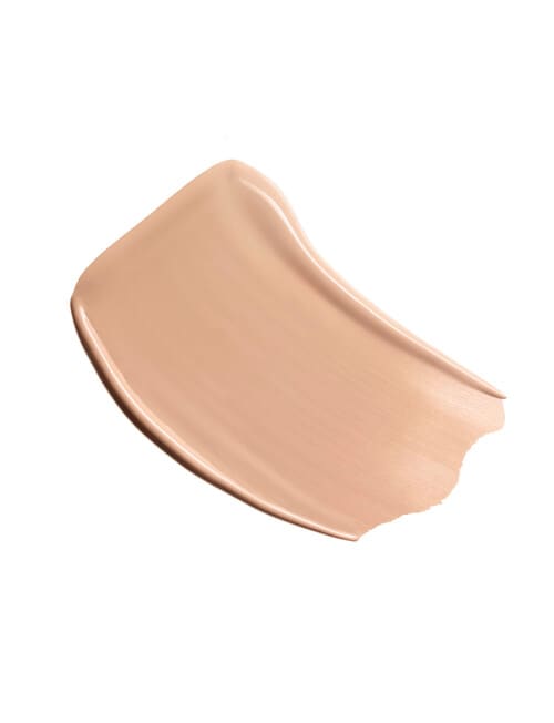 CHANEL ULTRA LE TEINT VELVET Blurring Smooth-Effect Foundation, Velvet Matte Finish, 30ml product photo View 03 L