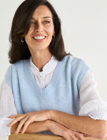 Ella J V-Neck Knitted Vest, Pale Blue product photo