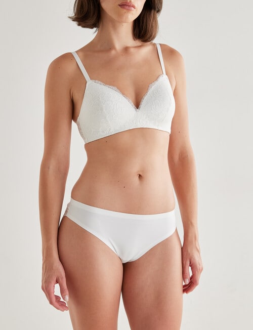 Lyric Zoe Lace Bikini Brief, White product photo View 03 L