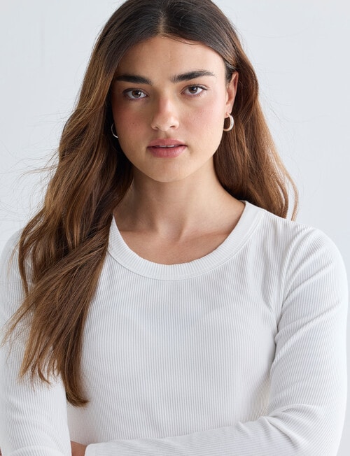 Mineral Hazel Rib Crew Long Sleeve, Ivory product photo View 04 L
