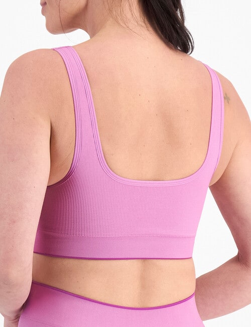Berlei Active Seamless Scoop Sports Crop, Purple Smoke, S-3XL product photo View 04 L