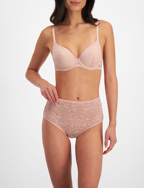 Berlei Because Lace Lightly Lined Bra, Nude Lace, B-E product photo View 04 L