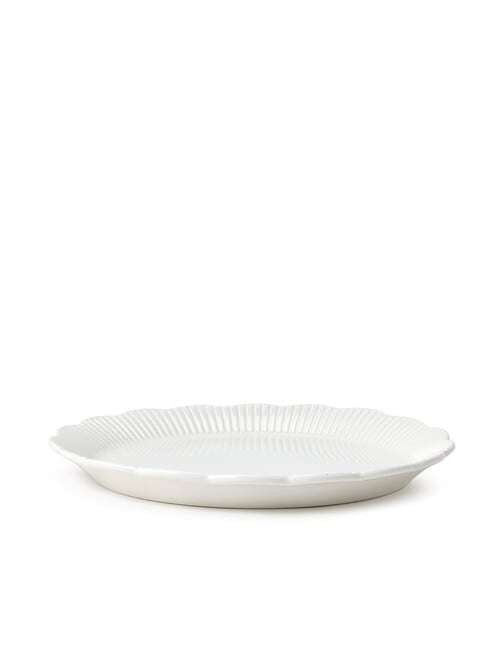 Robert Gordon Petal Dinner Plate, 26.5cm, White product photo