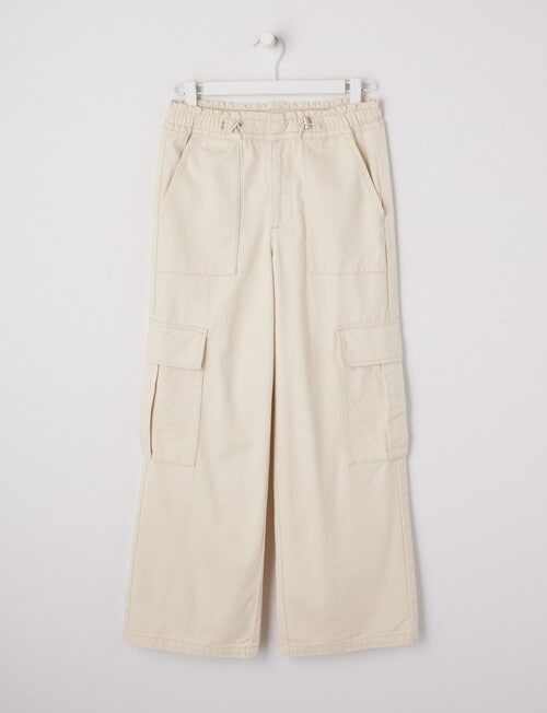 Switch Parachute Cargo Jean, Natural product photo