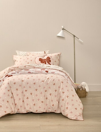 Haven Kids Sweetheart Duvet Cover Set product photo
