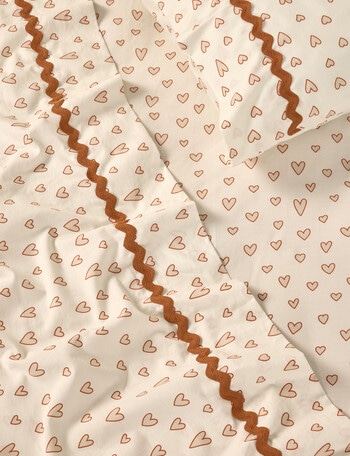 Haven Kids Sweetheart Sheet Set product photo