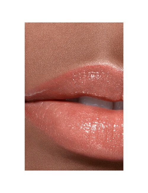 CHANEL ROUGE COCO BAUME - SHINE Hydrating Beautifying Tinted Lip Balm - Buildable Colour product photo View 07 L