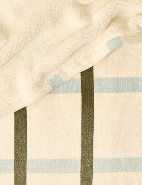 Haven Beau Fleece Sherpa Blanket product photo View 03 L