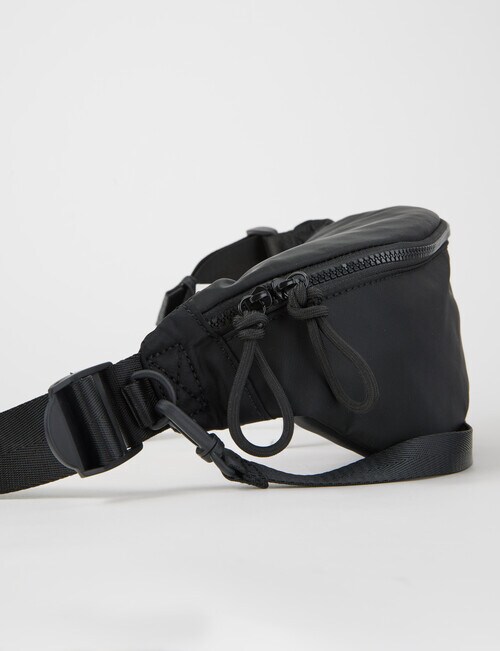 Zest Convertible Belt Bag, Black - Womens Red Dot