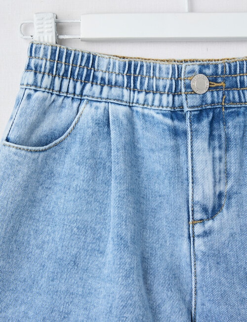 Mac & Ellie Loose Fit Denim Short, Washed Blue product photo View 03 L