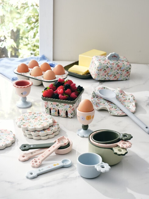 Robert Gordon Flower Stall Egg Crate product photo View 03 L