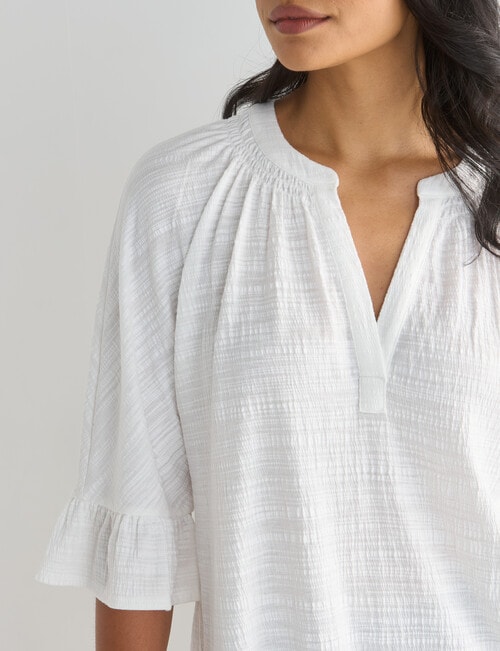 Whistle V-Neck Textured Knit Tee, Ivory product photo View 04 L