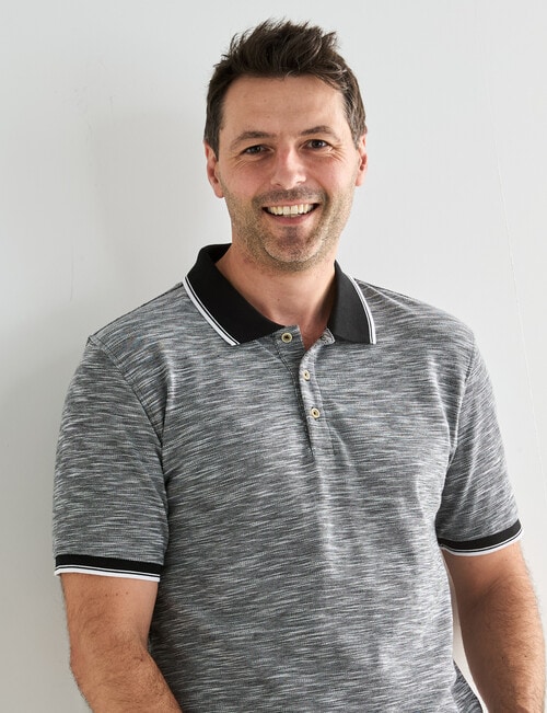 Chisel Tipped Polo Shirt, Dark Grey product photo View 05 L